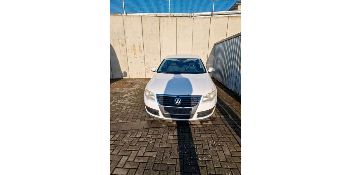 VW Passat 261.578 km 1.500 &euro; Bovenden 37120