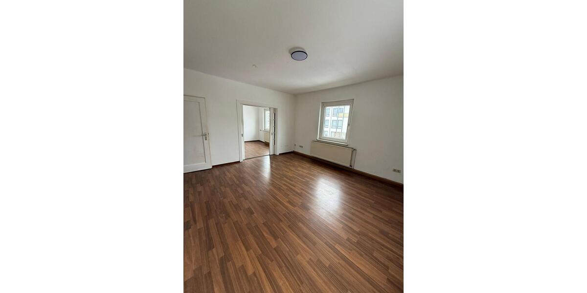 Etagenwohnung Uslar - 3 Zimmer, 75 m&sup2;, 480&euro; | Angebot:26266244