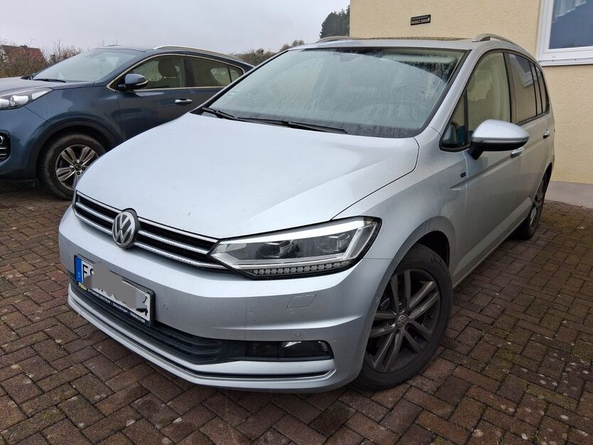 VW Touran 83.500 km 20.500 € Witzenhausen 37213
