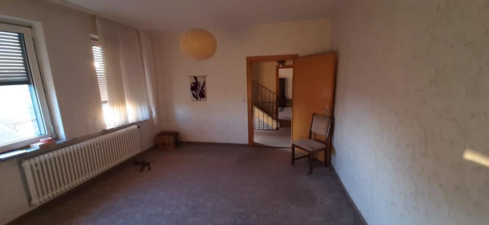 Einfamilienhaus Hattorf am Harz - 8 Zimmer, 200 m&sup2;, 180.000&euro; | Angebot:26292955