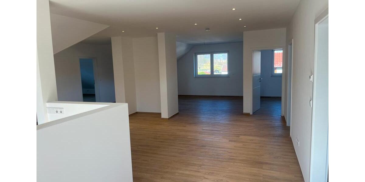 Etagenwohnung Heilbad Heiligenstadt - 4 Zimmer, 113 m&sup2;, 1.050&euro; | Angebot:25294461