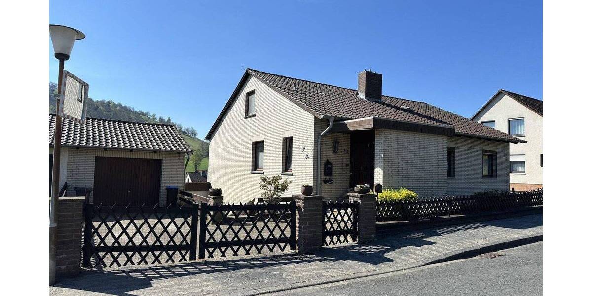 Einfamilienhaus Moringen-Fredelsloh Fredelsloh - 7 Zimmer, 230 m&sup2;, 289.000&euro; | Angebot:26857023