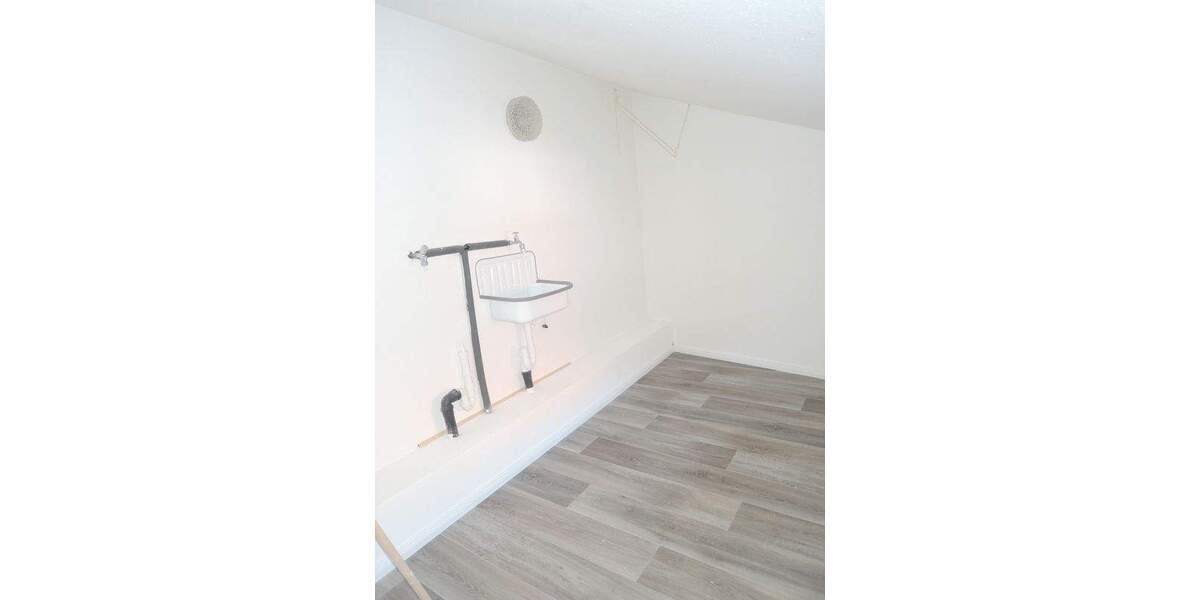 Etagenwohnung Northeim - 2 Zimmer, 65 m&sup2;, 430&euro; | Angebot:26119521