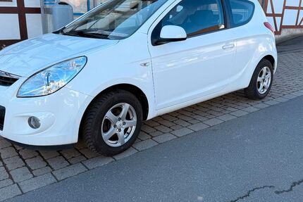 Hyundai i20 150.181 km 2.999 &euro; Katlenburg-Lindau 37191