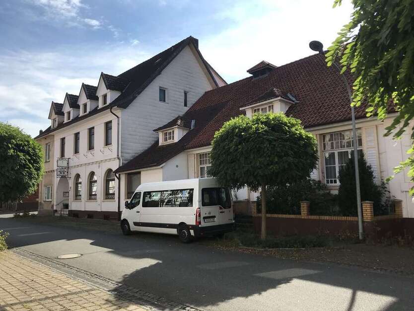 Halle in Katlenburg-Lindau 395 € 290 m²