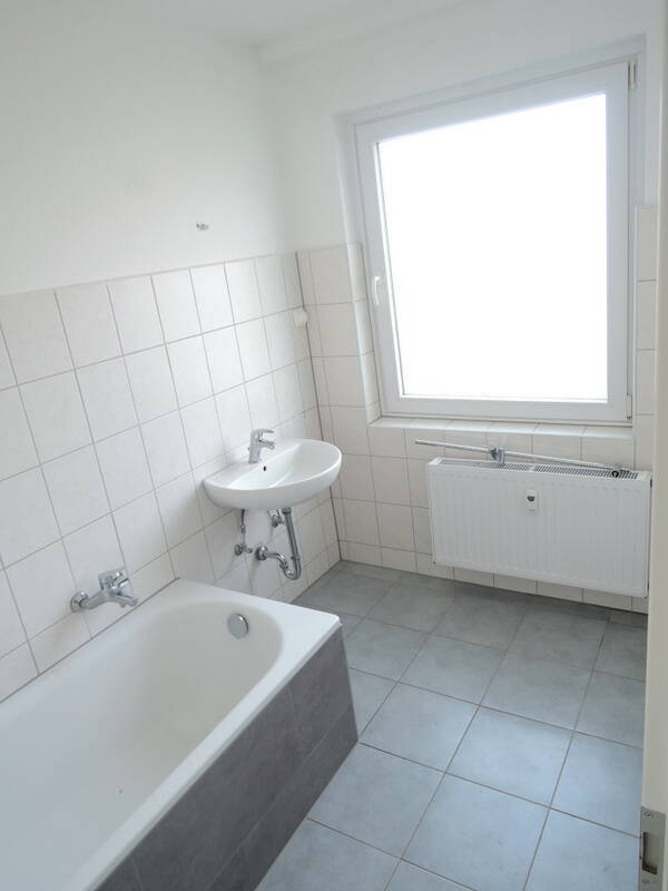 Wohnung mit Ausblick, Helle Etagenwohnung mit Balkon am oberen Sultmer