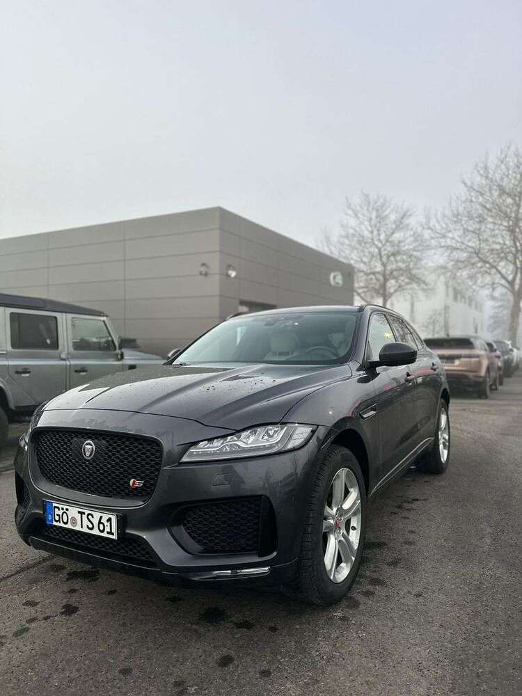 F-Pace