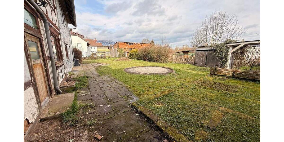 Reihenendhaus Katlenburg-Lindau Lindau - 8 Zimmer, 150 m&sup2;, 75.000&euro; | Angebot:25802624