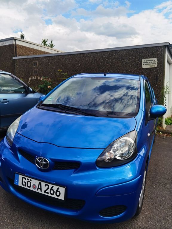 Aygo (X)