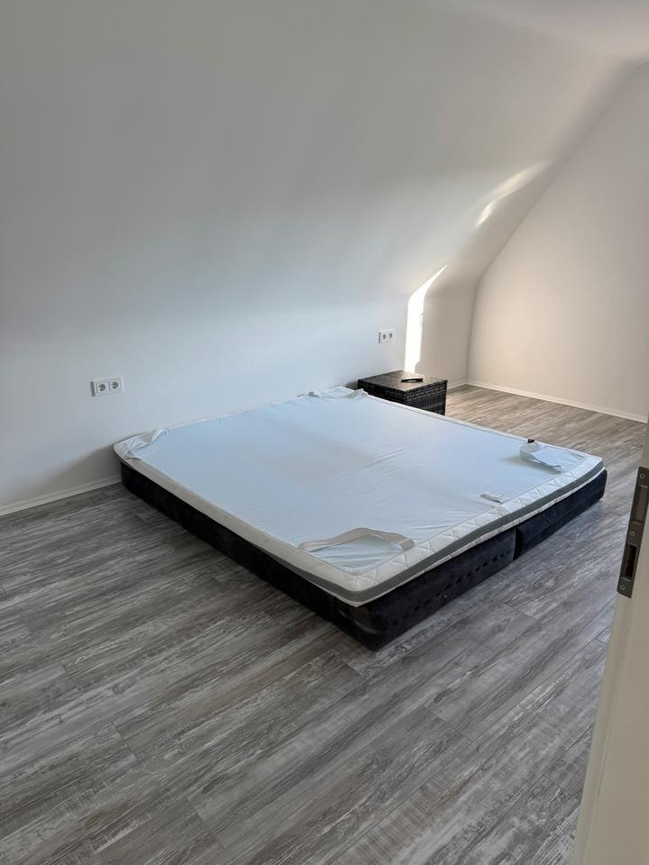 Haus frisch Renoviert und Teilsaniert, Bezugsfertig