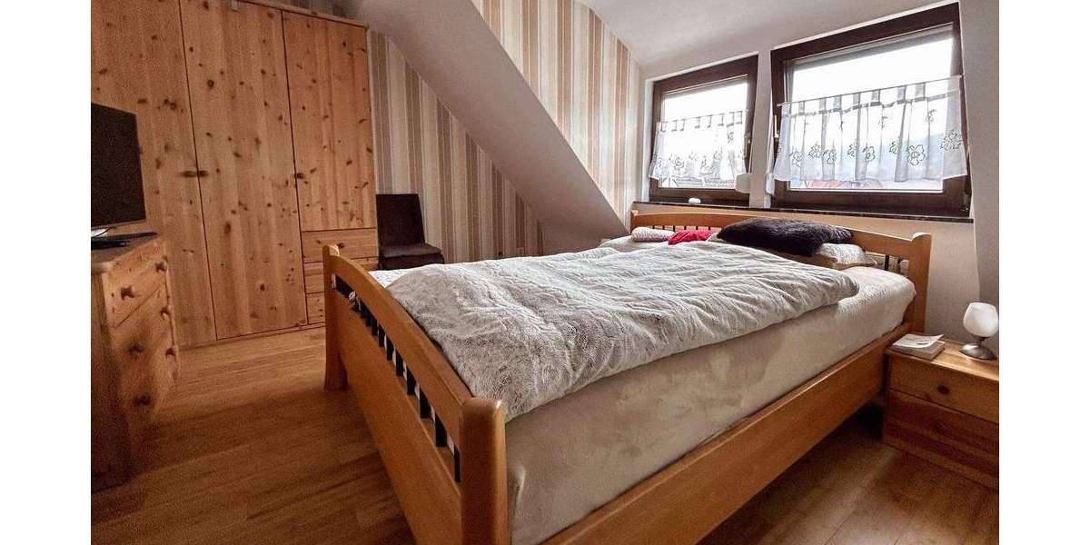 Hier wurde richtig viel gemacht - mit Platz für die Familie und mehr! 6 zimmer