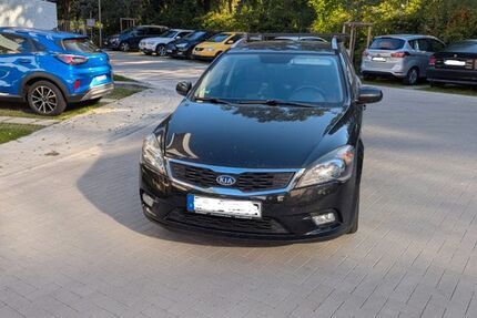 Kia ceed Sportswagon 133.000 km 3.500 € Göttingen 37077