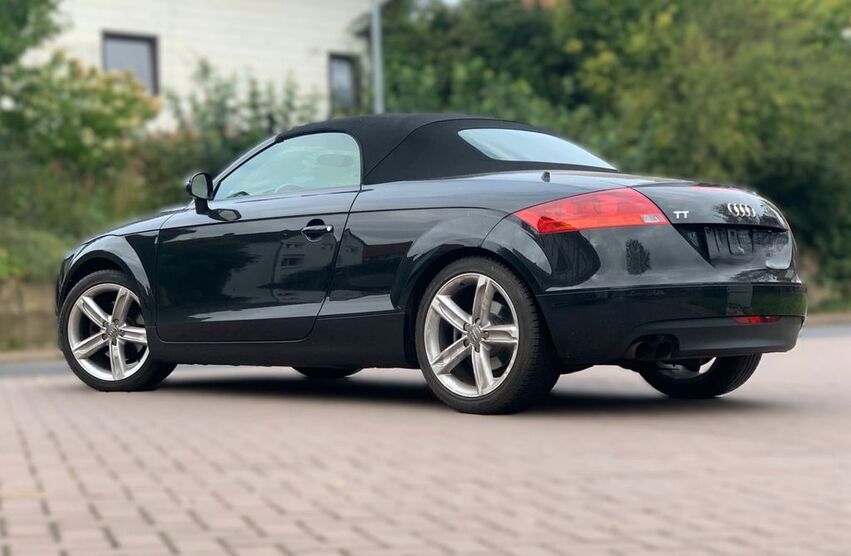 Audi TT 78.700 km 14.999 € Beienrode bei Göttingen 37130