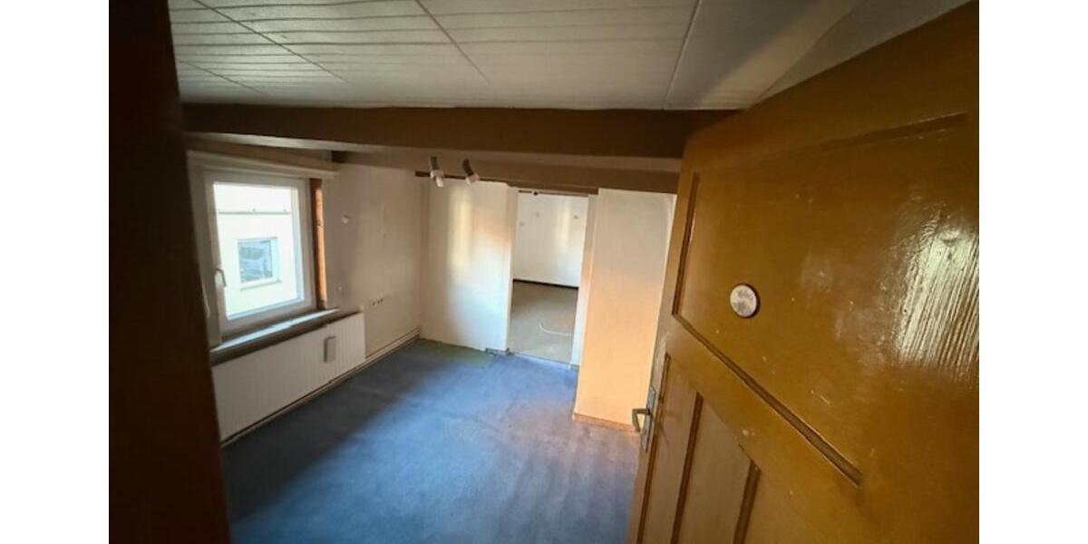 Einfamilienhaus Duderstadt - 10 Zimmer, 206 m&sup2;, 1.250&euro; | Angebot:24456022