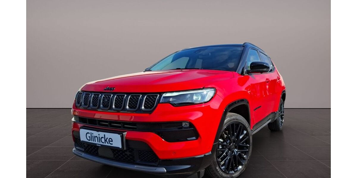 Jeep Compass 18.700 km 23.390 &euro; Göttingen 37077