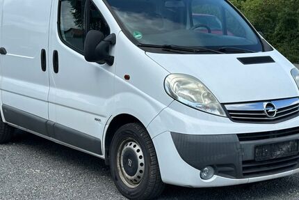 Opel Vivaro 214.000 km 3.900 € Leinefelde 37327