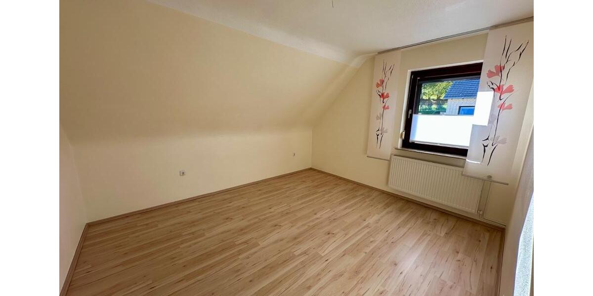 Einfamilienhaus Duderstadt - 7 Zimmer, 142 m&sup2;, 269.000&euro; | Angebot:26321106