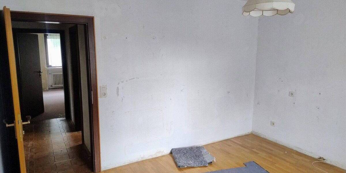 Bungalow Bad Sooden-Allendorf Allendorf - 6 Zimmer, 200 m&sup2;, 275.000&euro; | Angebot:26805701