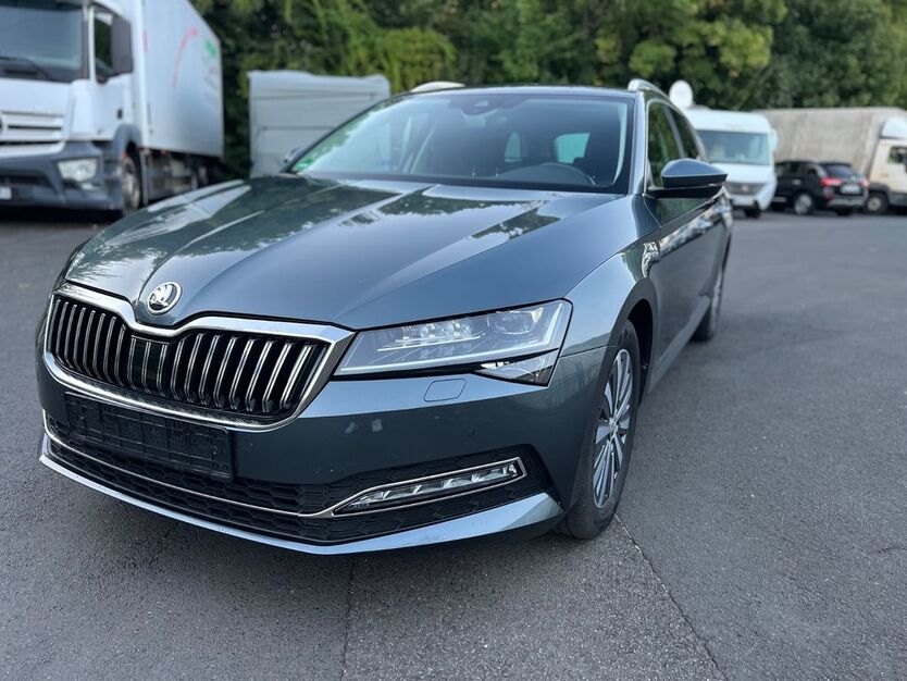 Skoda Superb 165.390 km 19.990 € Göttingen 37079