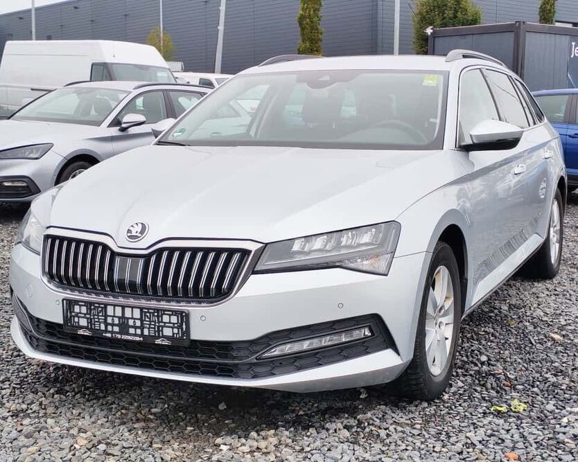 Skoda Superb 222.100 km 13.685 € Rosdorf 37124