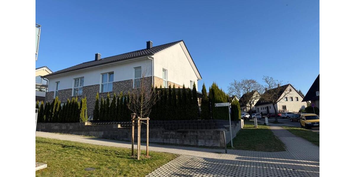 Etagenwohnung Northeim - 4 Zimmer, 135 m&sup2;, 1.250&euro; | Angebot:25505838