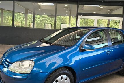 VW Golf 201.000 km 3.450 € Göttingen 37081