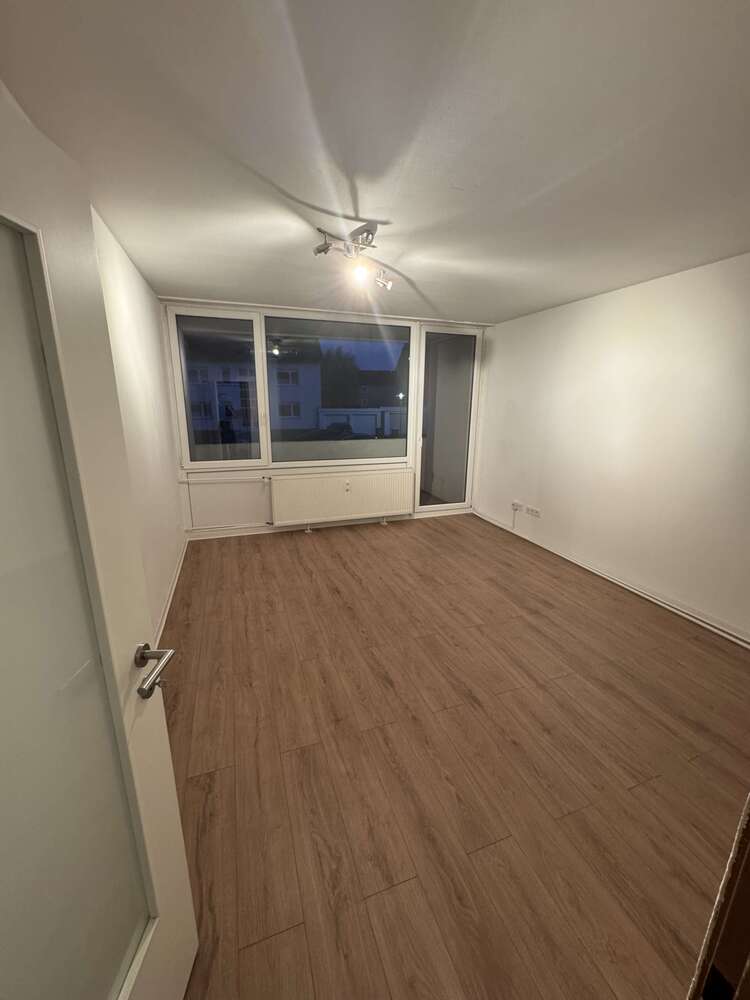 Wohnung zum Kaufen in Rosdorf 65.000 € 36 m²