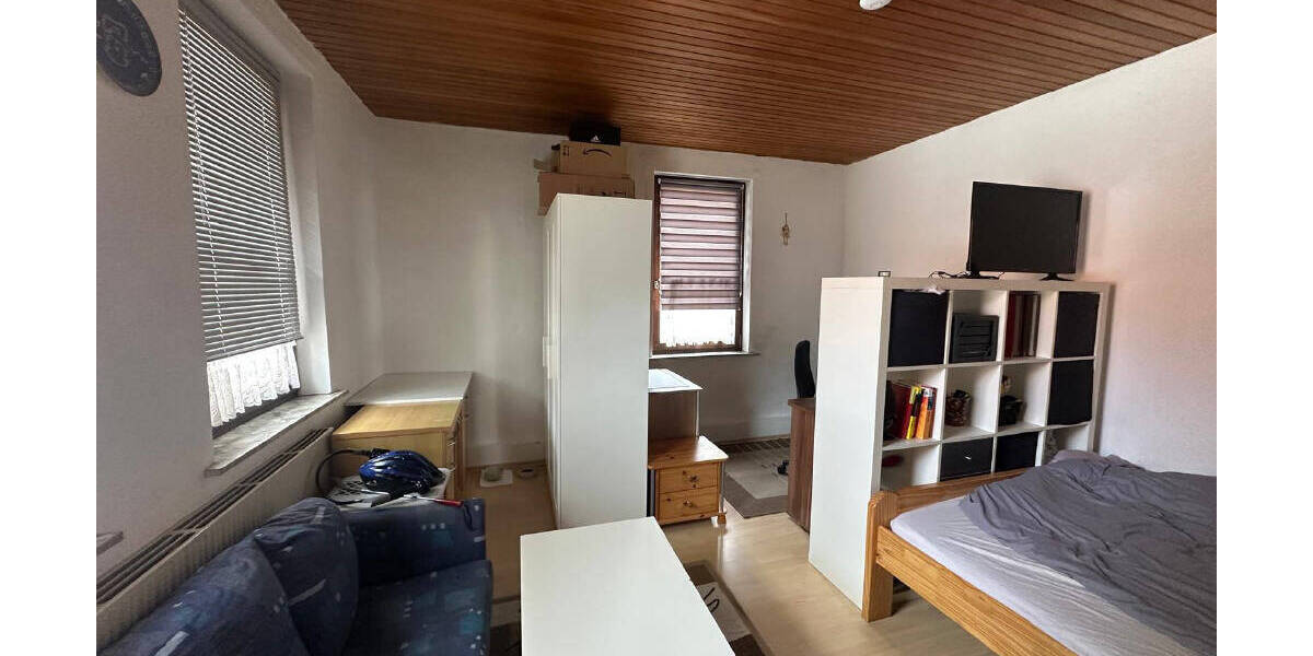 Mehrfamilienhaus, Wohnhaus Gleichen Bremke - 7 Zimmer, 167 m&sup2;, 185.000&euro; | Angebot:25797515