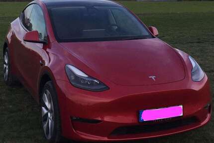Tesla Model Y 27.878 km 43.000 &euro; Göttingen, Stadt 37085