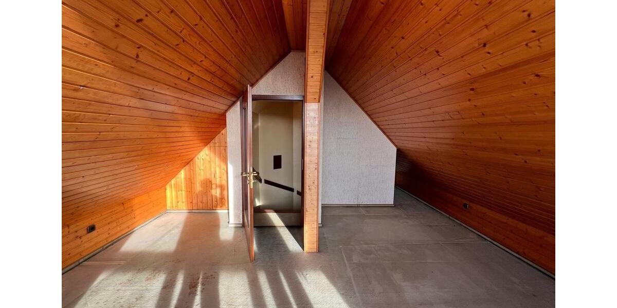 Doppelhaushälfte Duderstadt - 5 Zimmer, 158 m&sup2;, 370.000&euro; | Angebot:25619984