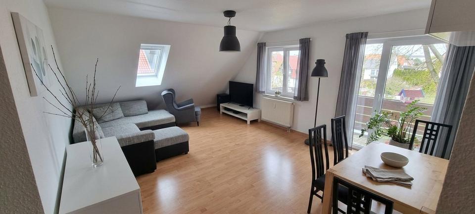 Dachgeschoßwohnung Rosdorf - 3 Zimmer, 81 m&sup2;, 770&euro; | Angebot:26338456