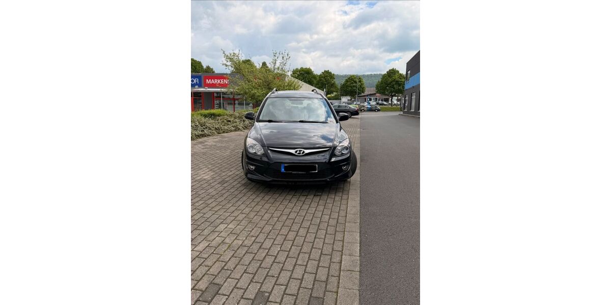 Hyundai i30 58.000 km 5.890 &euro; Northeim 37154