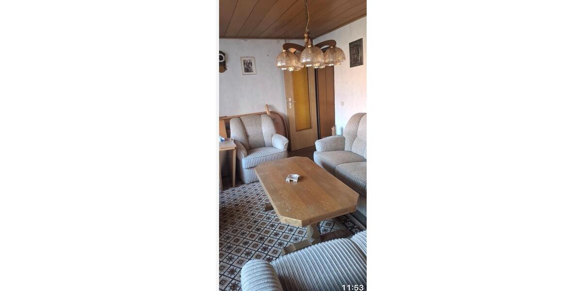 Reihenhaus Friedland - 8 Zimmer, 130 m&sup2;, 85.000&euro; | Angebot:26279518