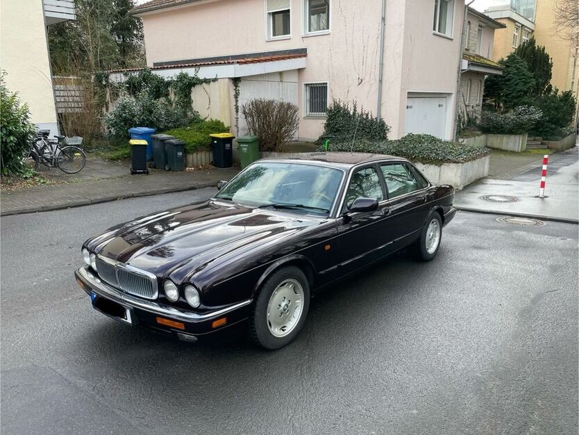 XJ6