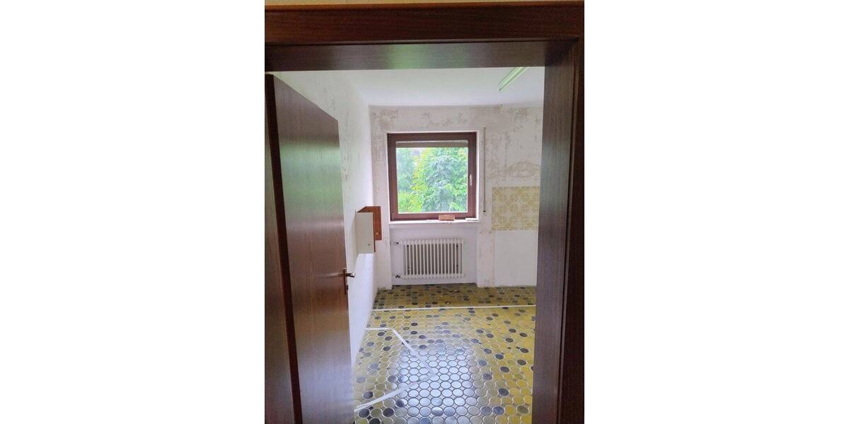 Bungalow Bad Sooden-Allendorf Allendorf - 6 Zimmer, 200 m&sup2;, 275.000&euro; | Angebot:26805701