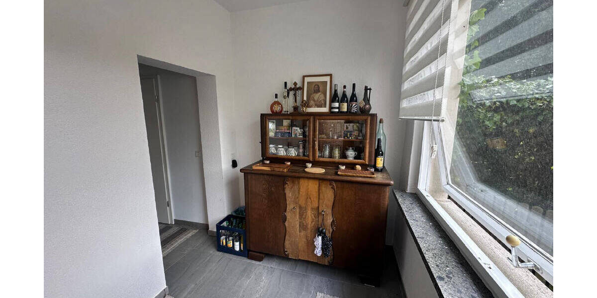 Mehrfamilienhaus, Wohnhaus Gleichen Bremke - 7 Zimmer, 167 m&sup2;, 185.000&euro; | Angebot:25797515