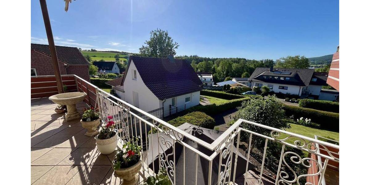 Einfamilienhaus Uslar - 9 Zimmer, 276 m&sup2;, 320.000&euro; | Angebot:26912928