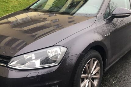 VW Golf 103.000 km 7.000 &euro; Uslar 37170