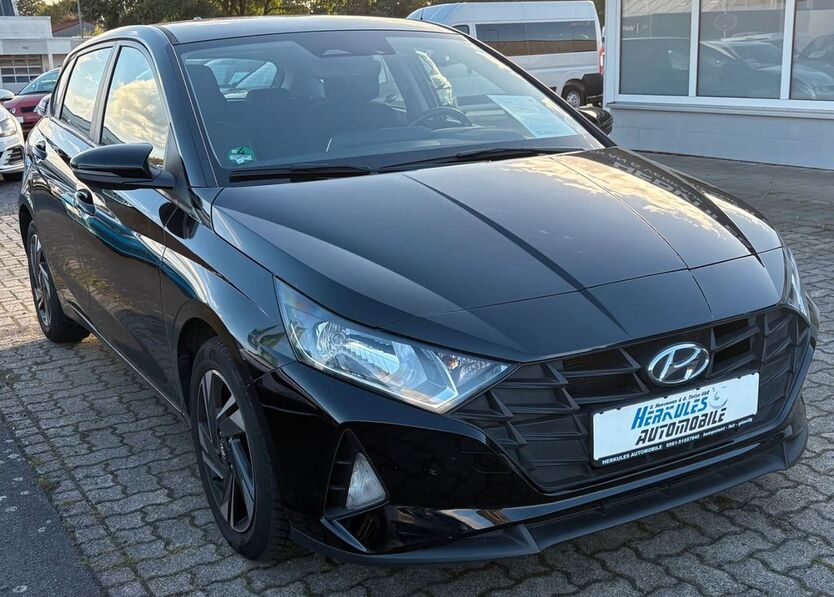 Hyundai i20 18.500 km 13.990 € Fuldatal-Kassel 34233
