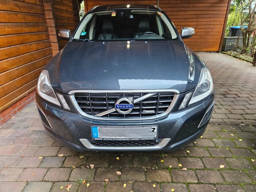 Volvo XC60 220.000 km 11.700 € Katlenburg-Lindau 37191
