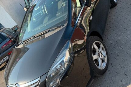 Opel Zafira Tourer 277.000 km 5.900 &euro; Göttingen 37081