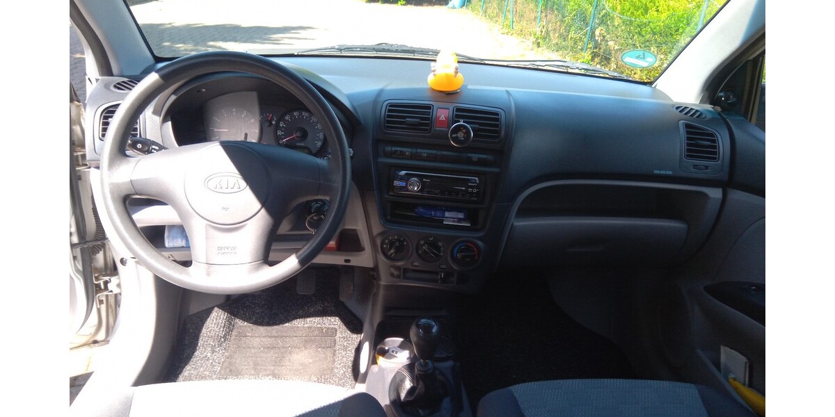 Kia Picanto 56.000 km 2.850 € Gieboldehausen 37434