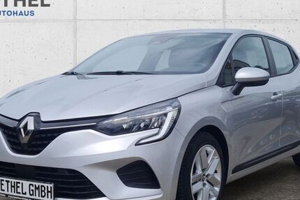 Renault Clio 82.600 km 8.990 &euro; Northeim 37154