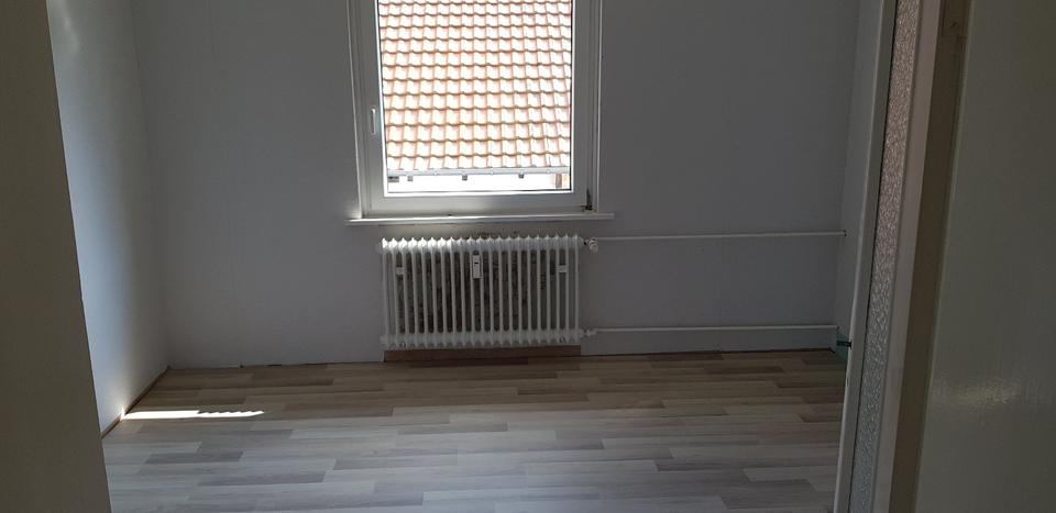 Etagenwohnung Göttingen Oststadt - 4 Zimmer, 110 m&sup2;, 800&euro; | Angebot:25162357