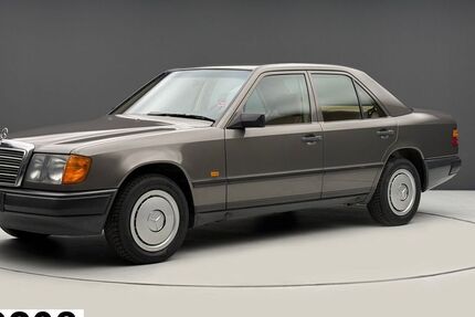 Mercedes-Benz 200 80.000 km 16.900 &euro; Bovenden 37120