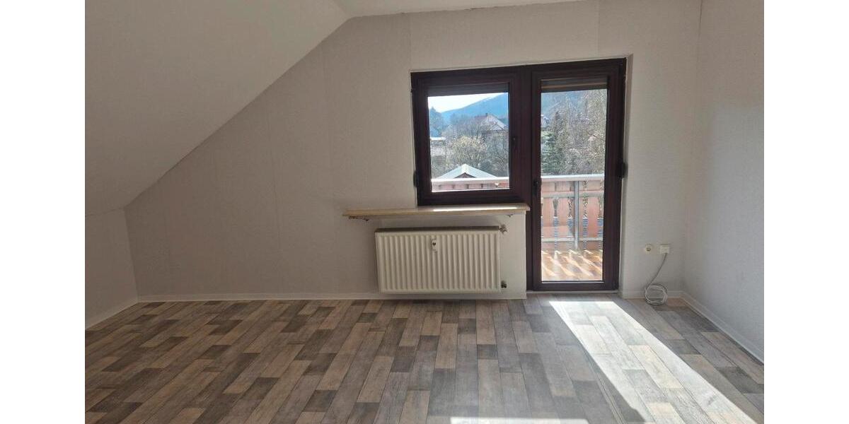 Dachgeschoßwohnung Bad Sooden-Allendorf Allendorf - 4 Zimmer, 85 m&sup2;, 710&euro; | Angebot:25656932