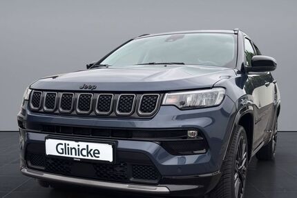 Jeep Compass 25.900 km 22.890 &euro; Göttingen 37077