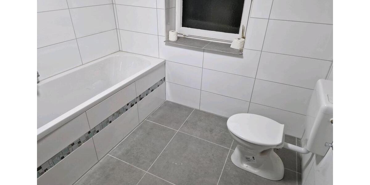 Etagenwohnung Hann. Münden - 7 Zimmer, 200 m&sup2;, 950&euro; | Angebot:26412515