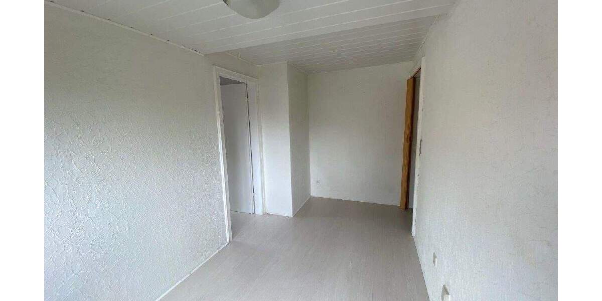 Doppelhaushälfte Göttingen Elliehausen - 7 Zimmer, 144 m&sup2;, 310.000&euro; | Angebot:25152783