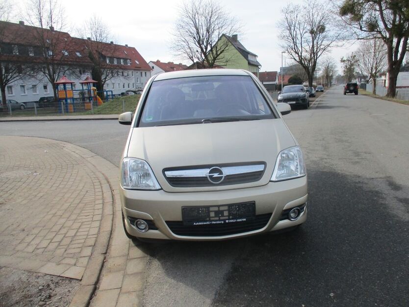 Opel Meriva 175.800 km 2.750 € Herzberg am Harz 37412